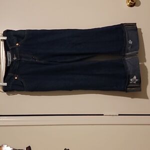 Levi's floral stamped capris